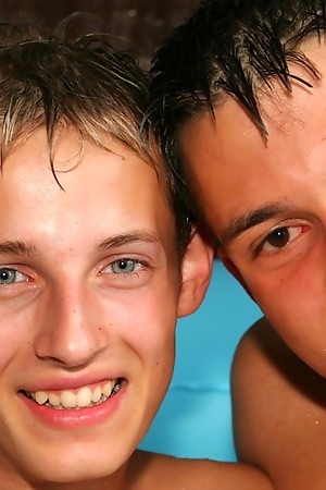 Twosome Gay Teen Boys Andre and Jan splash fun